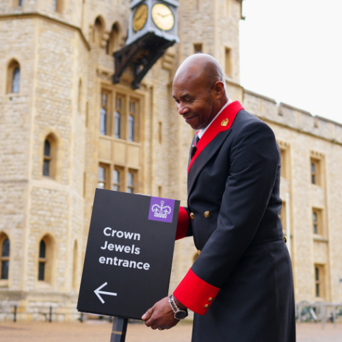 Tower of London to transform crown jewels display - UKinbound